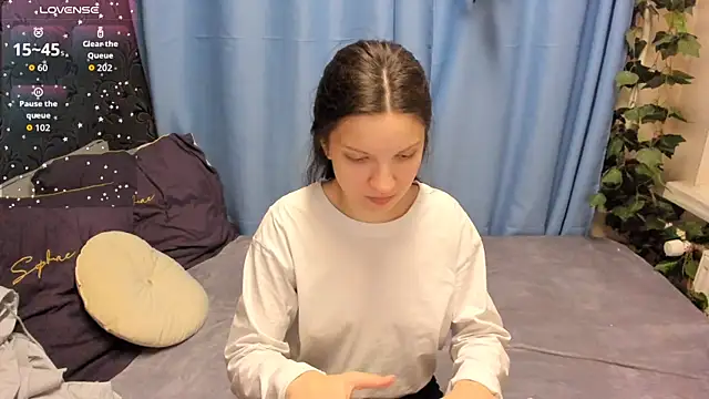 MelaniGrand live sex cam