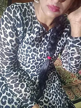 Shalini_telugu09's cam snapshot