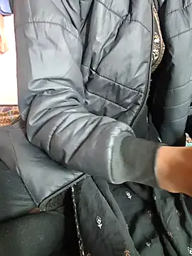 sweet_couple99's cam snapshot