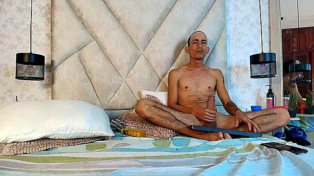 AmbarRaj's cam snapshot