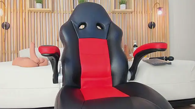 sharon_fennel's cam snapshot