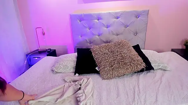 lovenatasha_'s cam snapshot