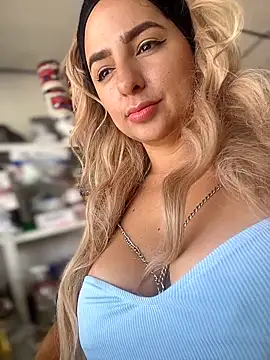 sammyqueenx21 live sex cam