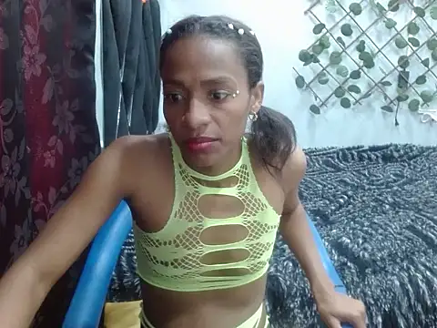 Melani_ebony's cam snapshot