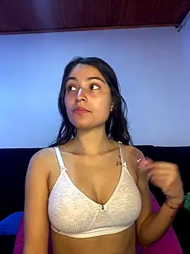 hotwife26's cam snapshot