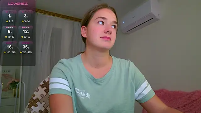 LovelyJessie's cam snapshot