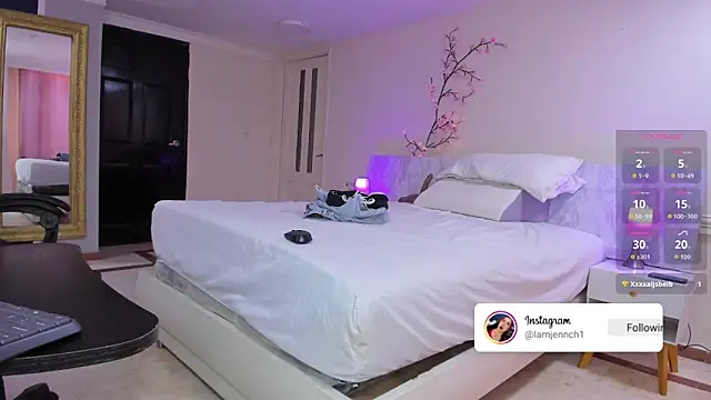 charolbruce_1 live sex cam