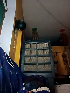 Sonam_pandeyji live sex cam