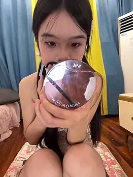 qiqi_x's cam snapshot