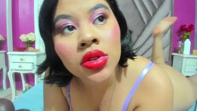 natasha_bigbooty's cam snapshot