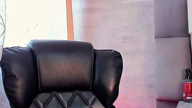 AliceStevens_'s cam snapshot