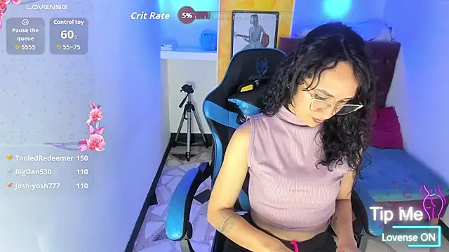 alison_moon7's cam snapshot