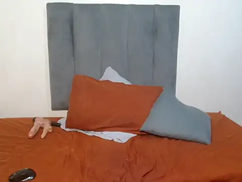 GorillaGripCunt77's cam snapshot