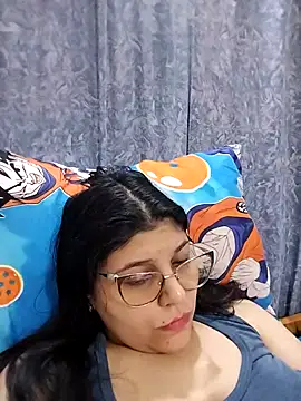 AddisonAndCouple's cam snapshot