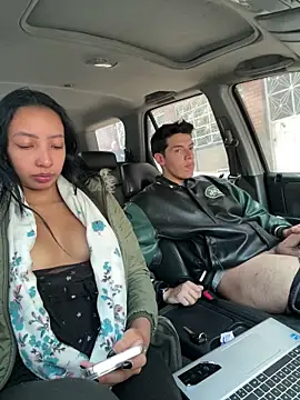 mattebret11 live sex cam