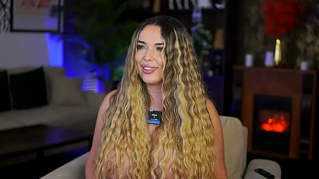 EvaSunderland live sex cam