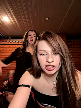 RollDolls live sex cam