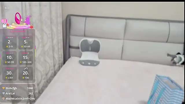 XIAOYU7-2025 live sex cam