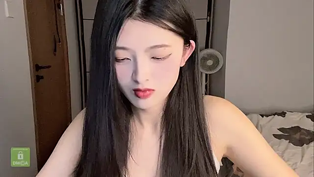 ronronner233 live sex cam