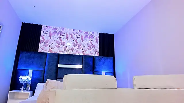 PaulinaDuarte live sex cam