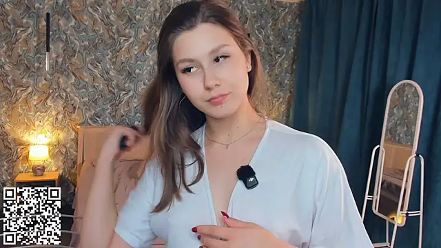 MondoNeko live sex cam