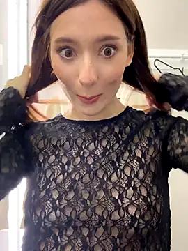 LilluKatten live sex cam