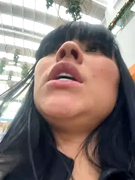 BrendaCrean live sex cam