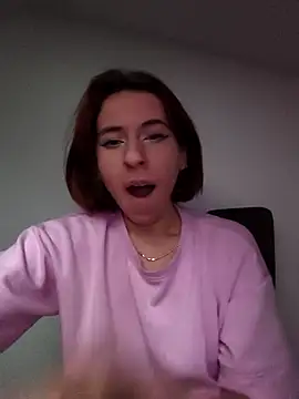 Luna_Brush's cam snapshot