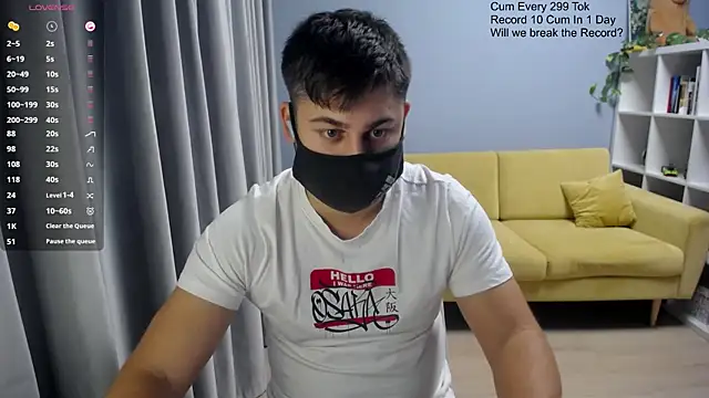 Tomguys live sex cam