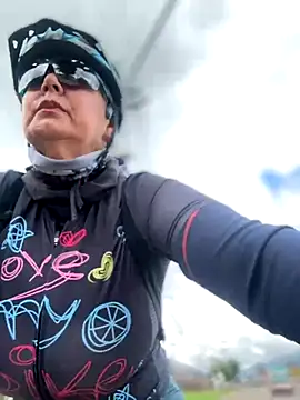 emma_tour live sex cam