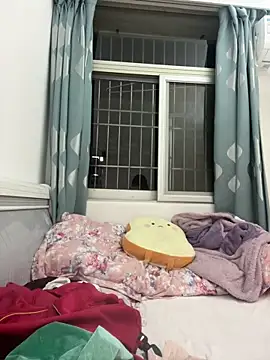 Angie_88 live sex cam