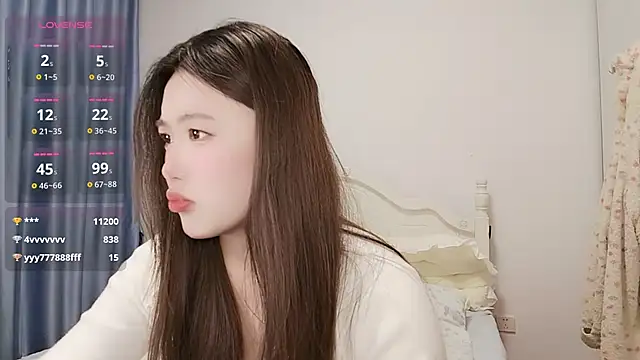 Luna_868 live sex cam