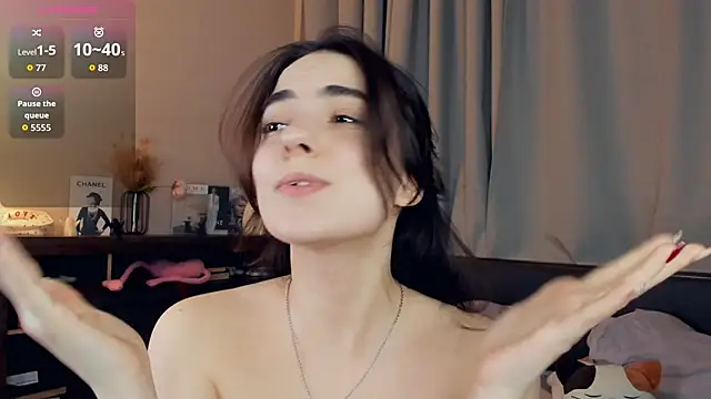 DracosMoon live sex cam