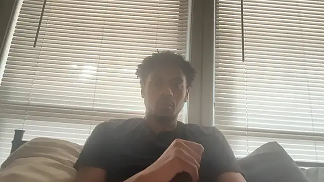 Yungandhungd live sex cam