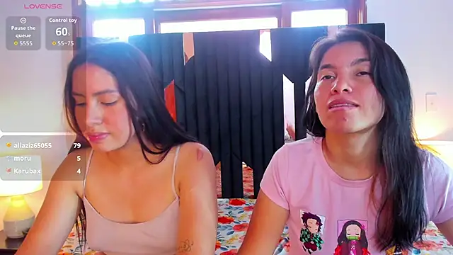 Sofy_and_Mia live sex cam