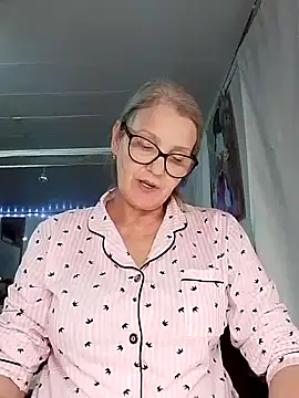 irinamaux live sex cam