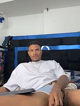 TysonWalkers live sex cam