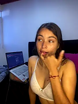 hotwife26 live sex cam