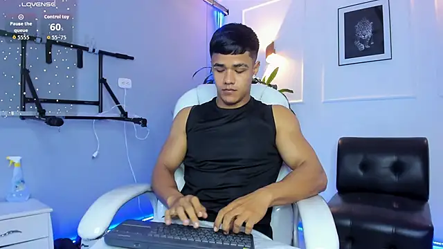 Rob_saenz_ live sex cam