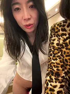 yourkeer live sex cam