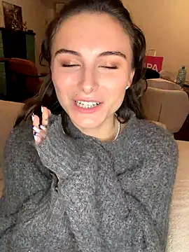 SophiiaStarr live sex cam