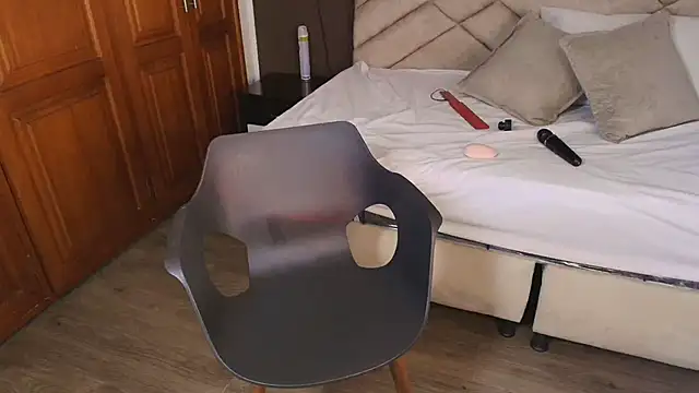 Raquel_jones live sex cam