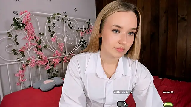 KristleKirst's cam snapshot