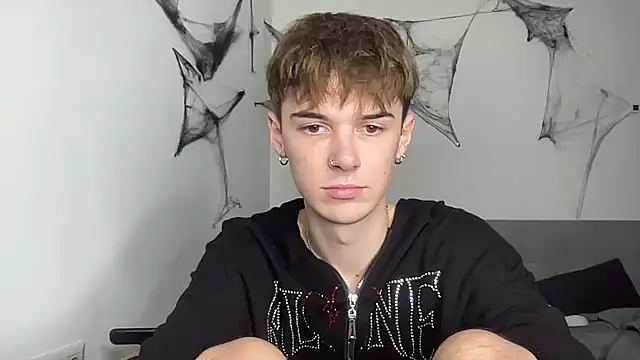 Milk_Guy live sex cam