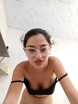 Ary-18 live sex cam
