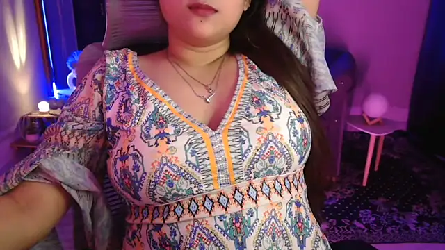Mitikaa live sex cam