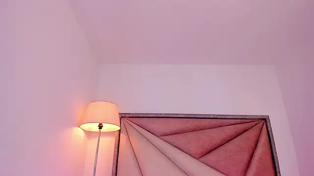 MarieTaylor_'s cam snapshot