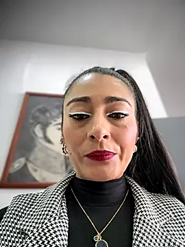 _Bella-Office1's cam snapshot