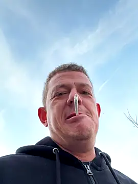 mrwright878787's cam snapshot