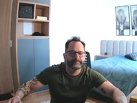 lorenzoDaddy's cam snapshot